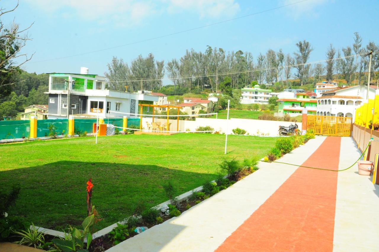 Rose Garden Enclave For Families & Executives Bed & Breakfast Ooty Bagian luar foto