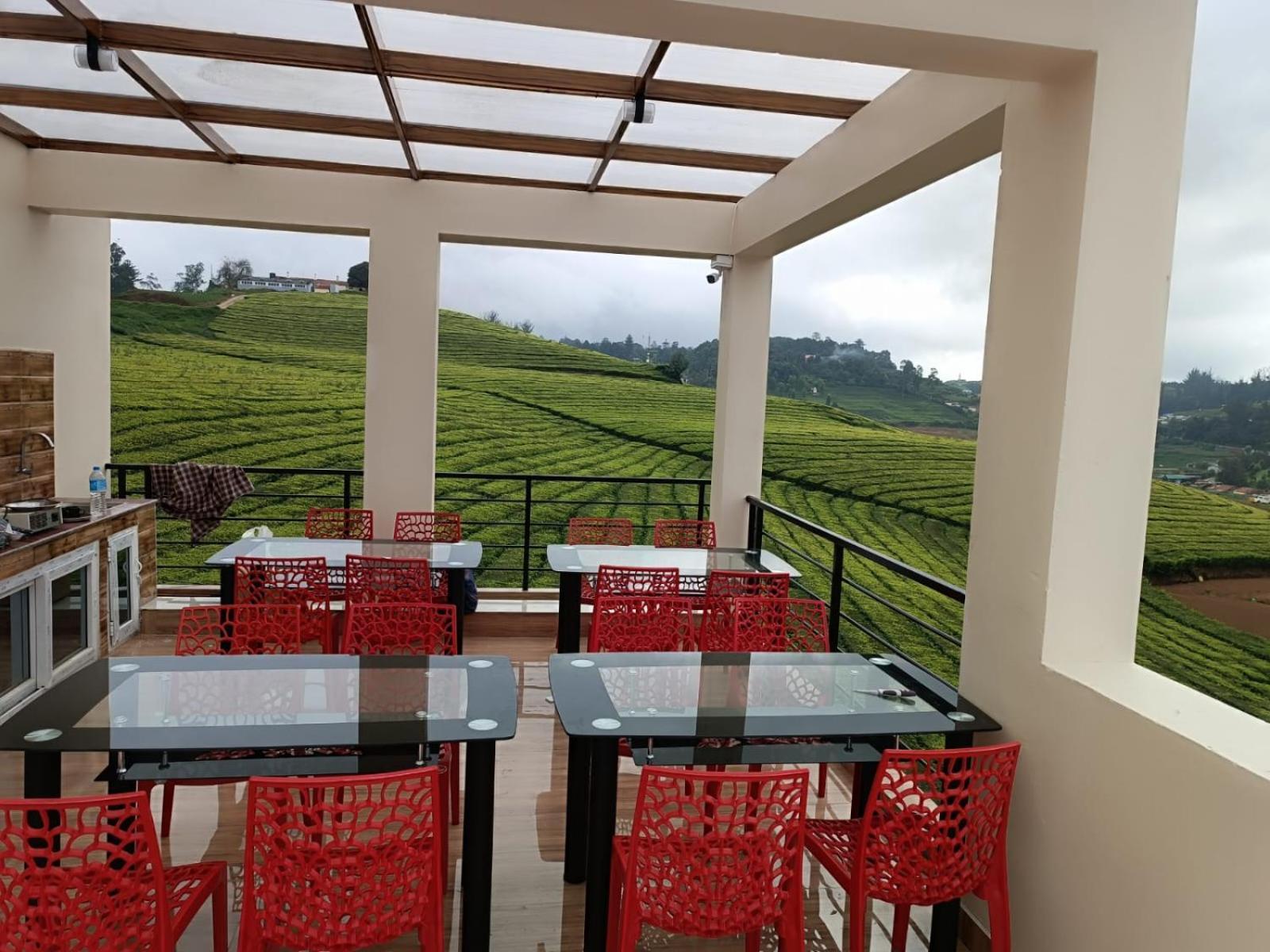 Rose Garden Enclave For Families & Executives Bed & Breakfast Ooty Bagian luar foto