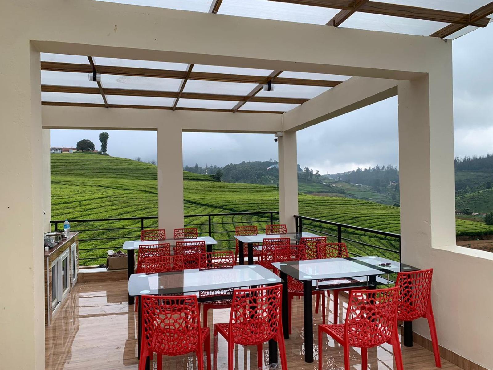 Rose Garden Enclave For Families & Executives Bed & Breakfast Ooty Bagian luar foto